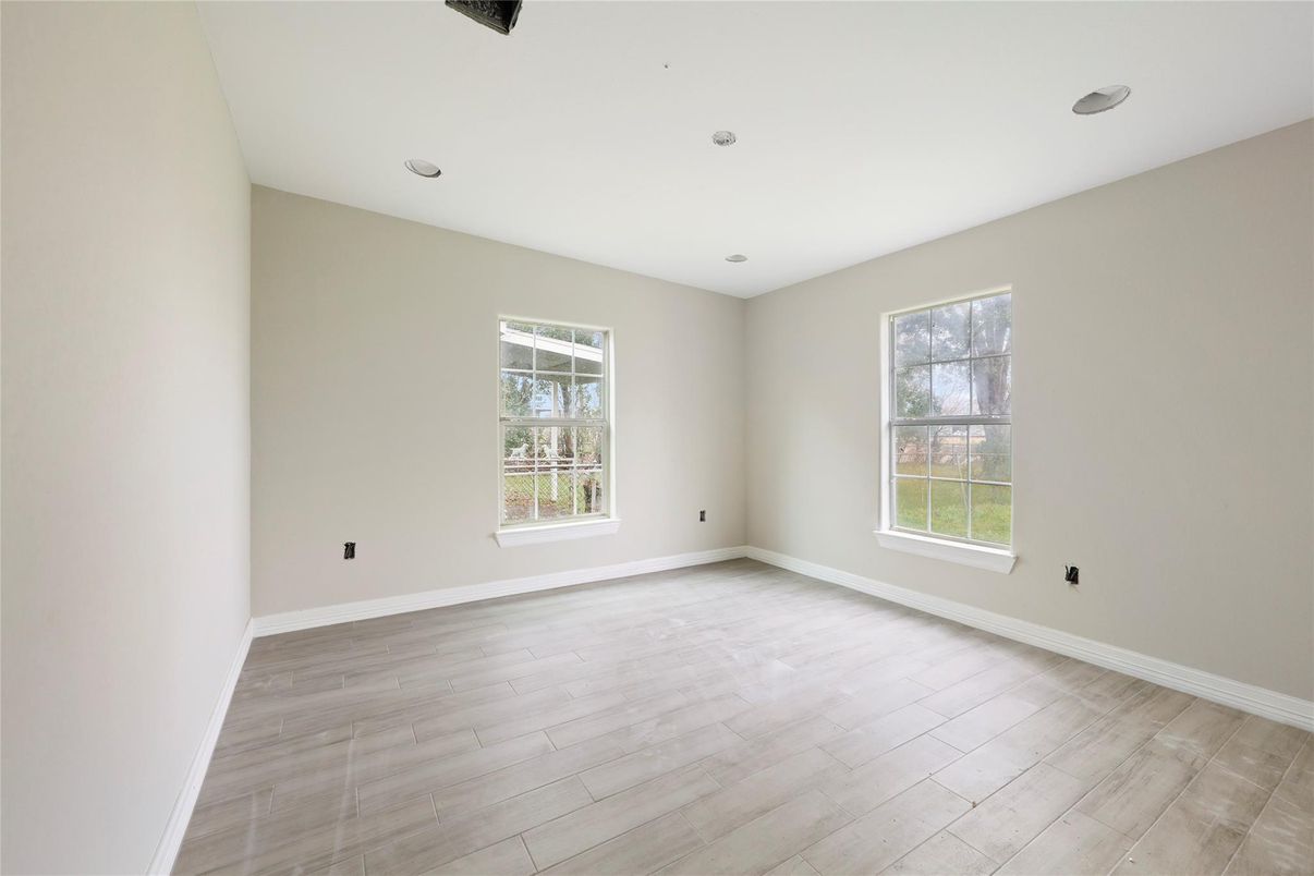 Empty room, Interior, Recessed Lighting, Wood Texture Flooring