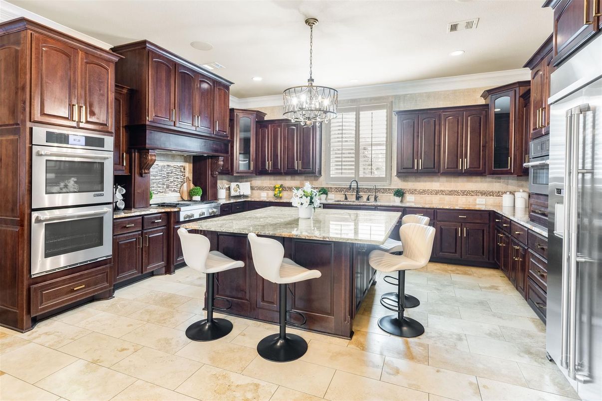 Chandelier, Interior, Kitchen, Pendant Lights, Recessed Lighting, Stainless Steel Appliances