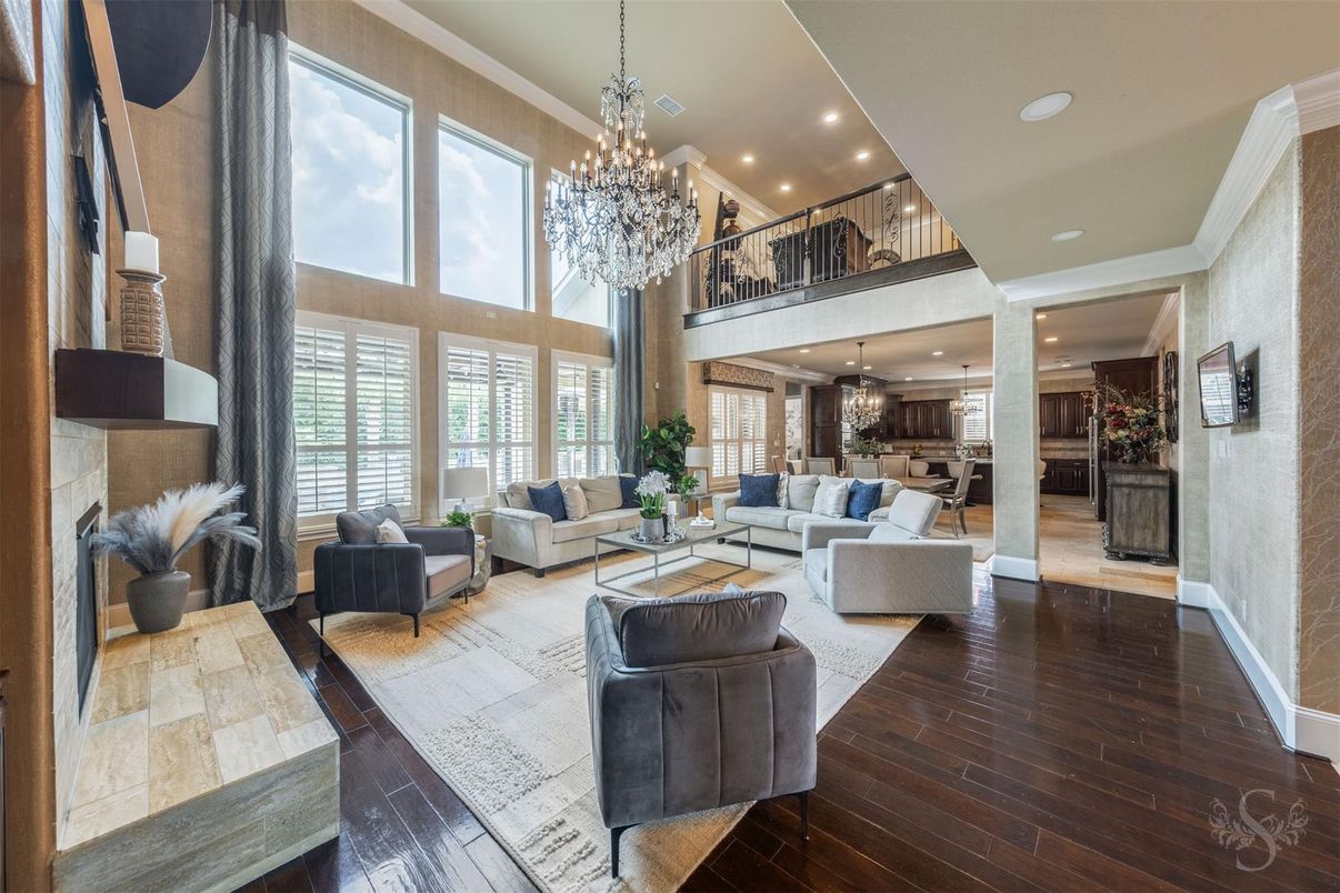 Chandelier, Fireplace, Interior, Living room, Recessed Lighting, Wood Texture Flooring