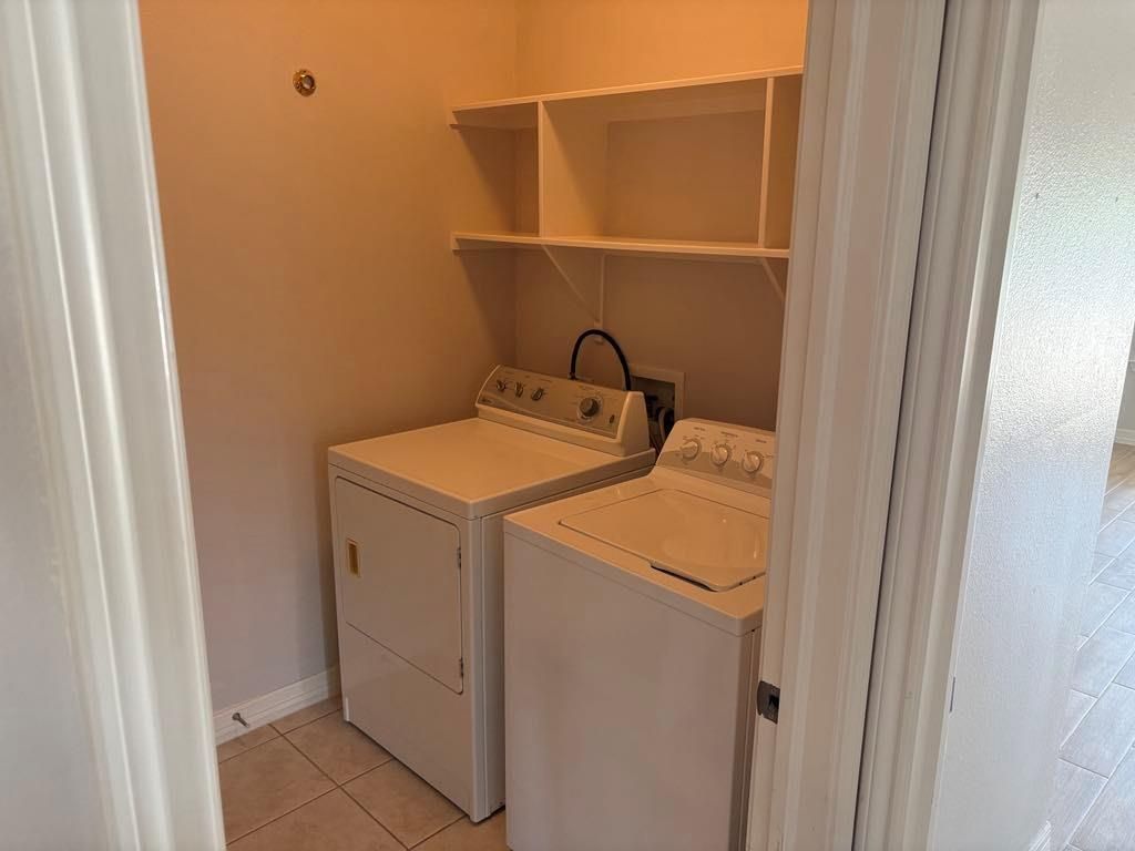 Interior, Utility Closets, Washer