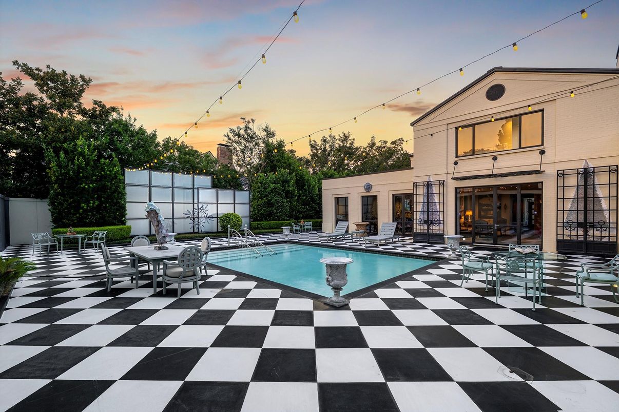 Backyard, Exterior, Pool