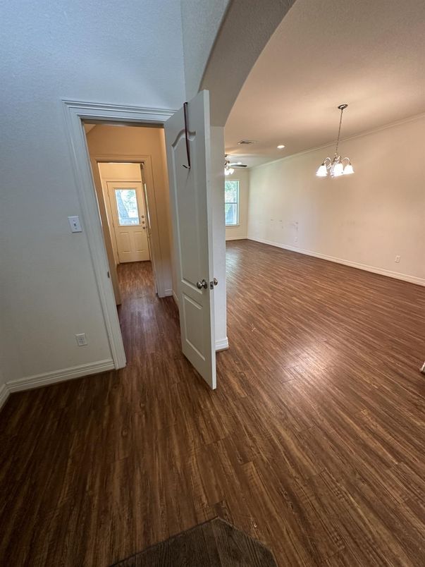 Empty room, Interior, Pendant Lights, Recessed Lighting, Wood Texture Flooring