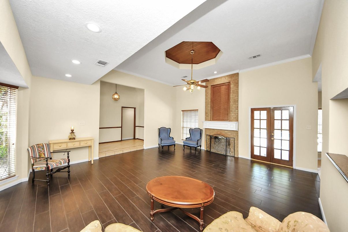 Fireplace, Interior, Pendant Lights, Recessed Lighting, Wood Texture Flooring