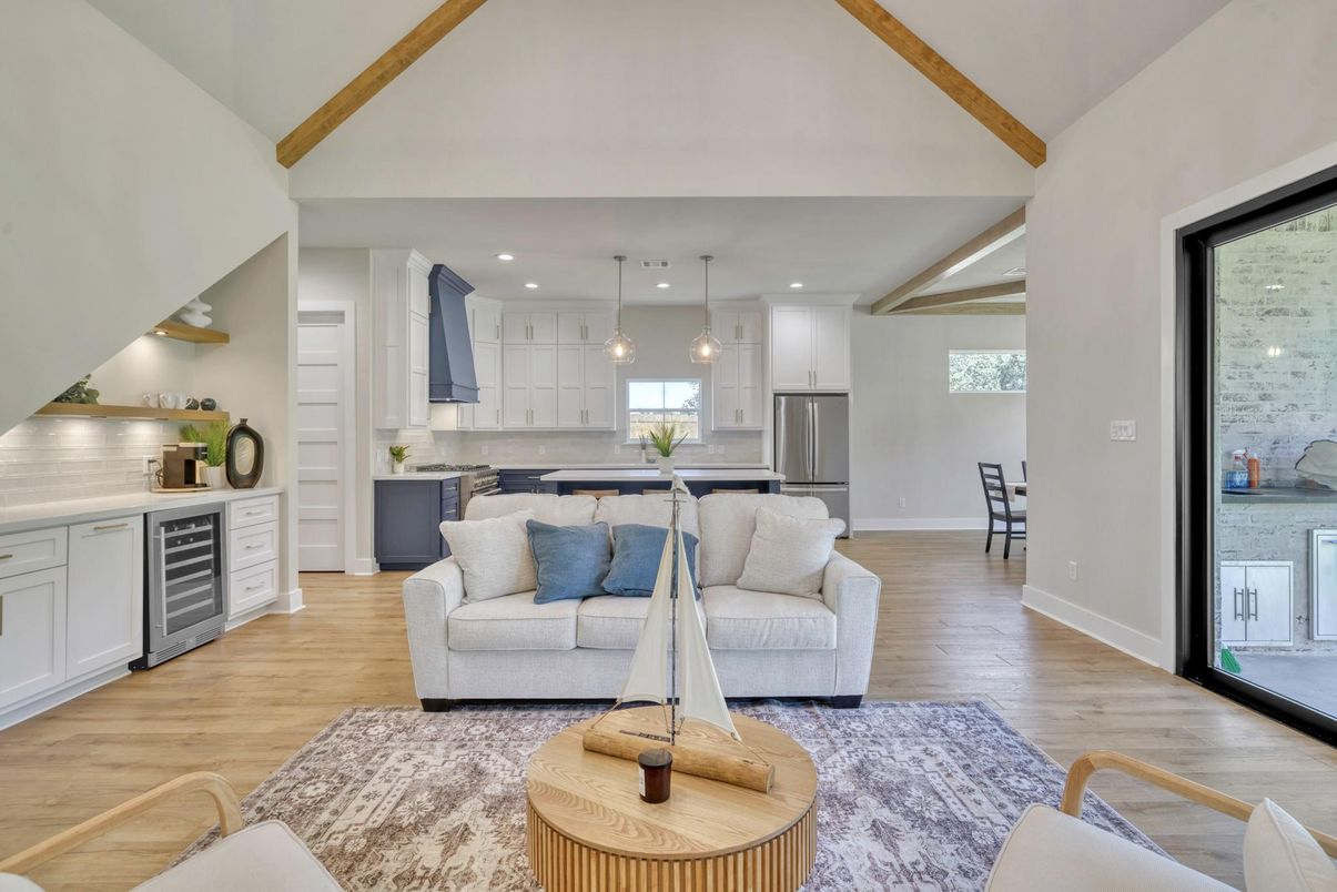 Interior, Kitchen, Living room, Pendant Lights, Recessed Lighting, Stainless Steel Appliances, Wooden Beams, Wood Texture Flooring