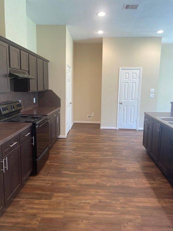 Interior, Kitchen, Recessed Lighting, Wood Texture Flooring