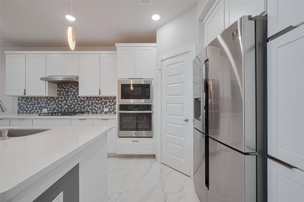 Interior, Kitchen, Marble, Recessed Lighting, Stainless Steel Appliances