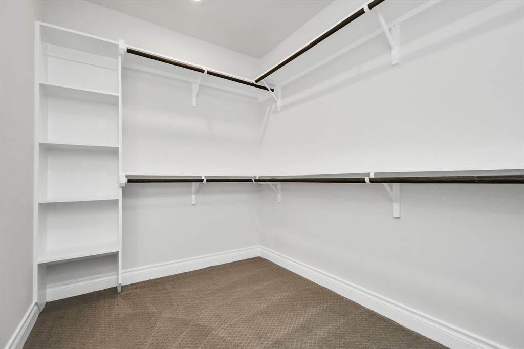 Interior, Walk-in Closets
