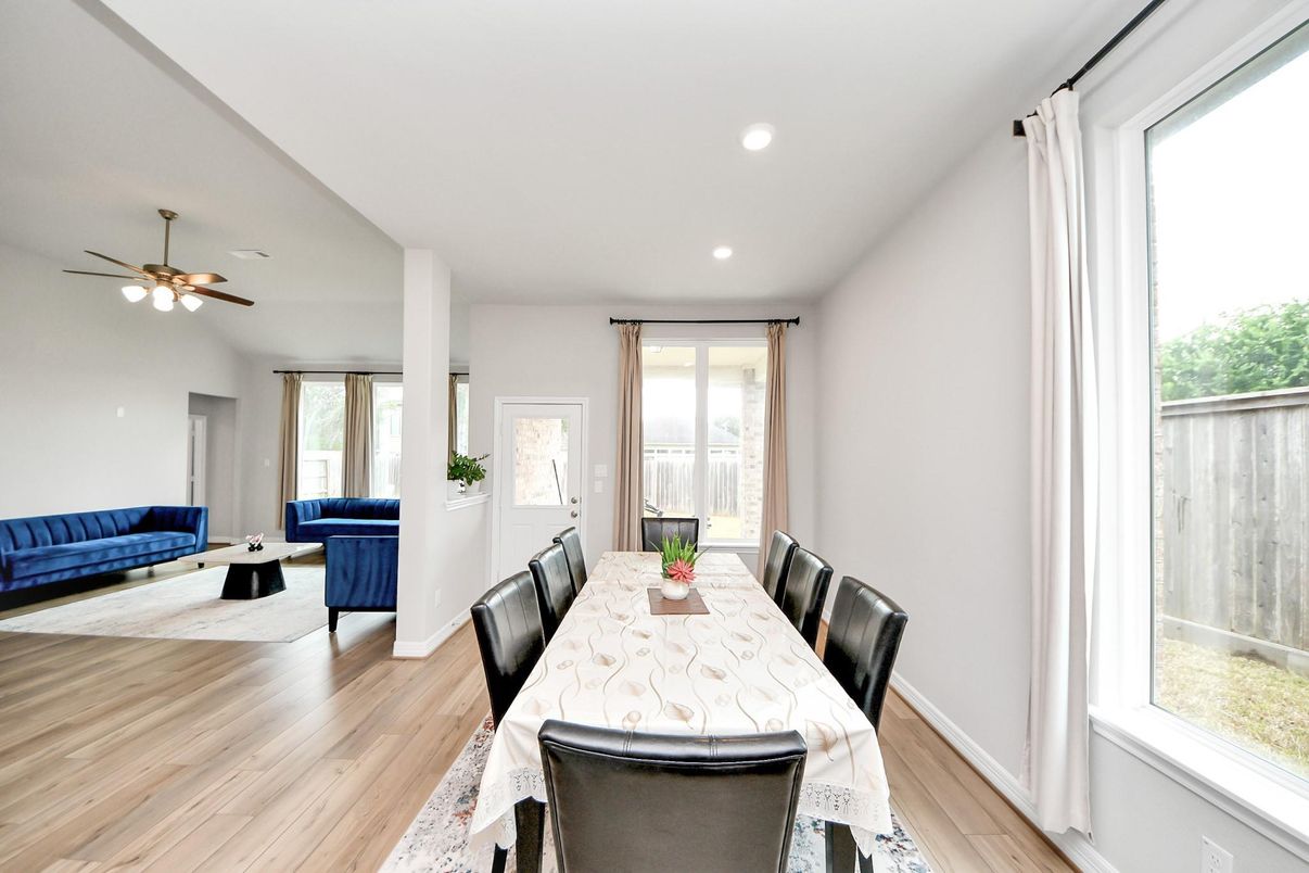 Dining room, Interior, Recessed Lighting, Wood Texture Flooring