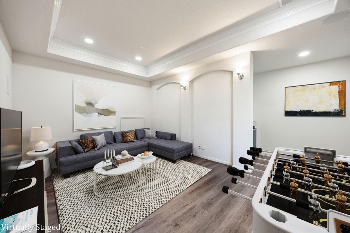 Interior, Living room, Recessed Lighting, Wood Texture Flooring