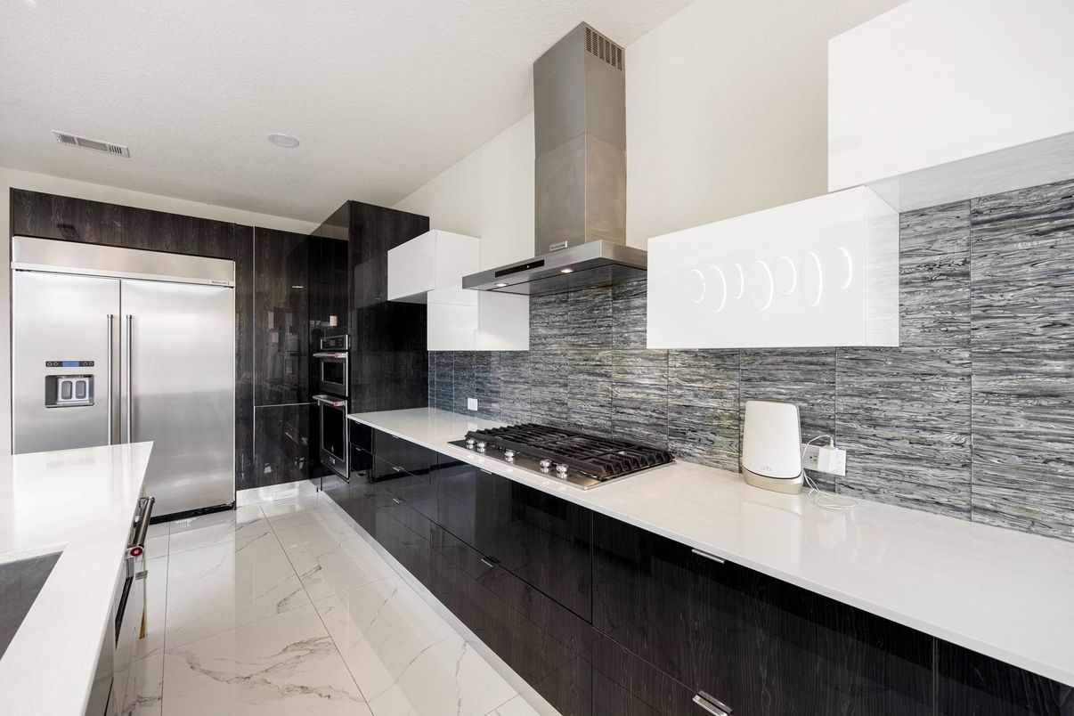 Interior, Kitchen, Marble, Stainless Steel Appliances