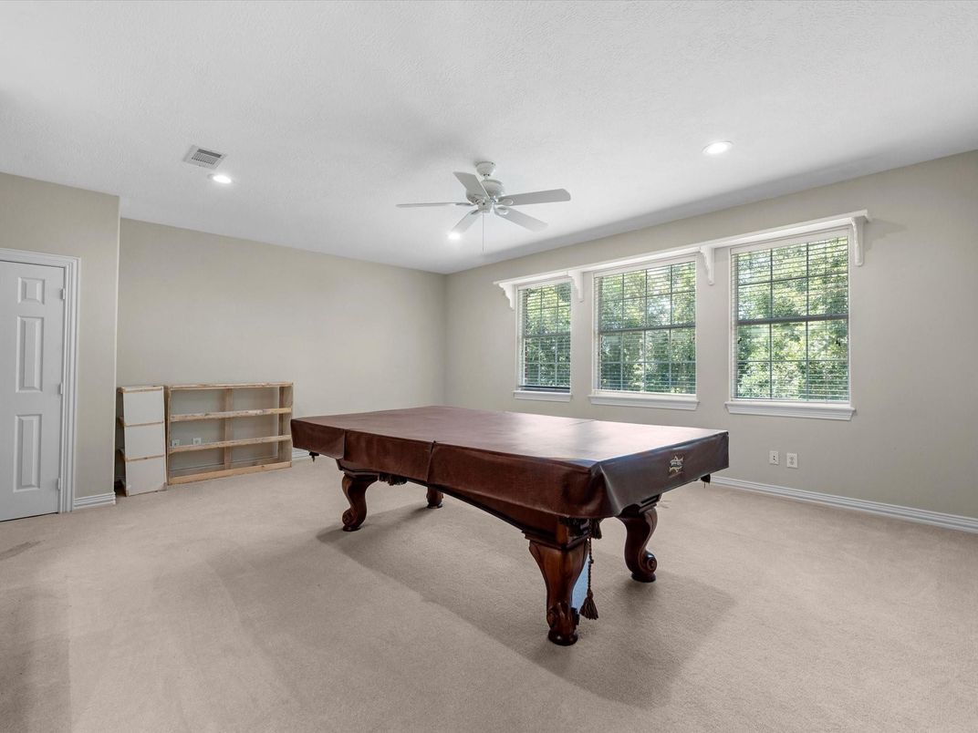 Billiard Table, Game Room, Interior, Recessed Lighting