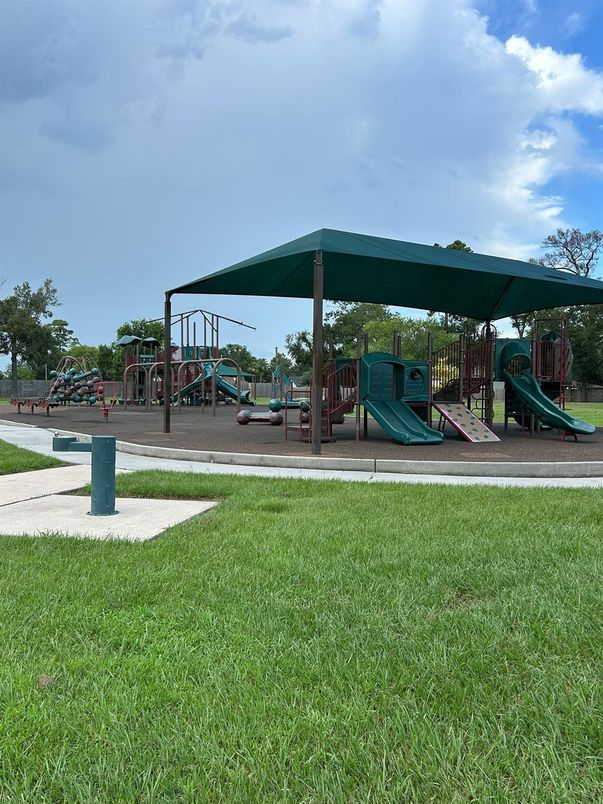 Backyard, Exterior, Playground