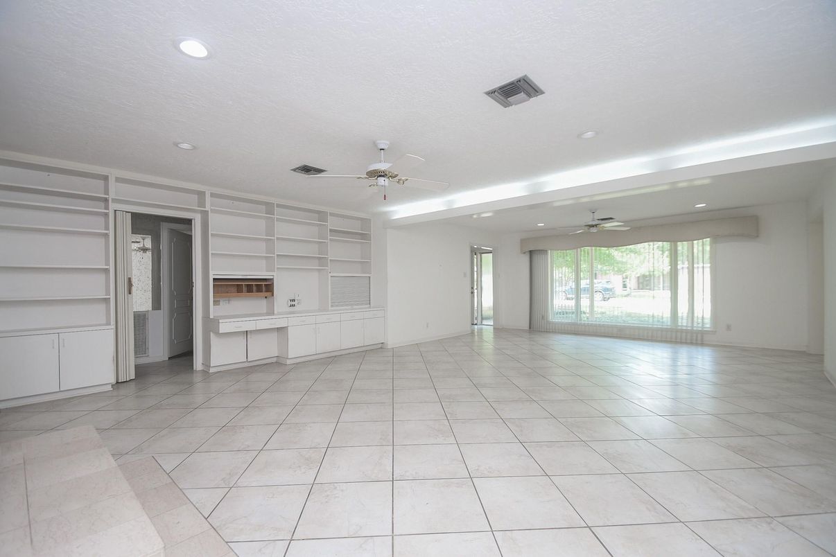 Empty room, Interior, Kitchen, Recessed Lighting