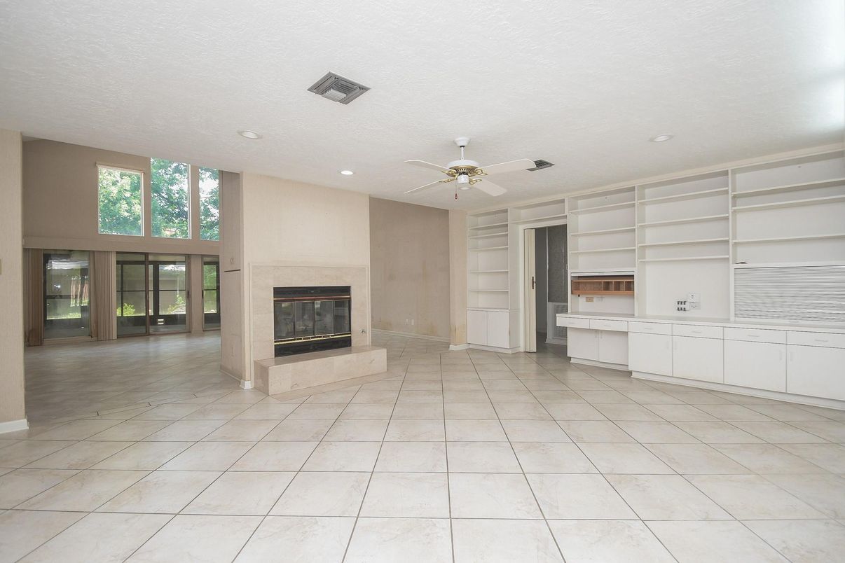 Empty room, Fireplace, Interior, Recessed Lighting