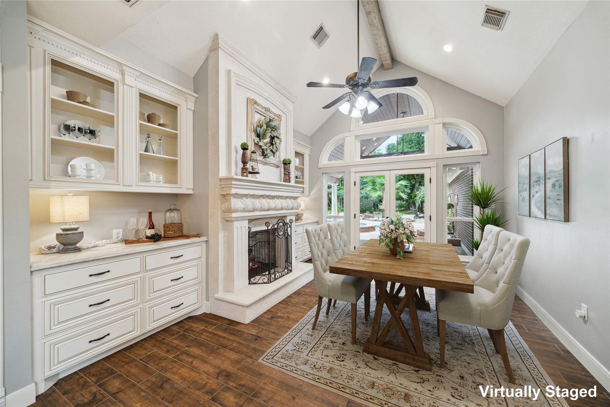 Dining room, Fireplace, Interior, Recessed Lighting, Wood Texture Flooring