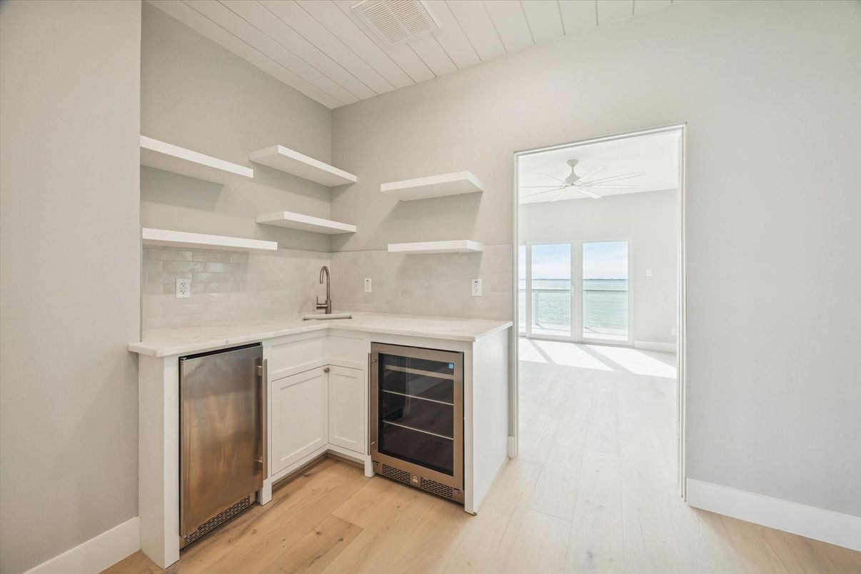 Interior, Kitchen, Water, Wood Texture Flooring