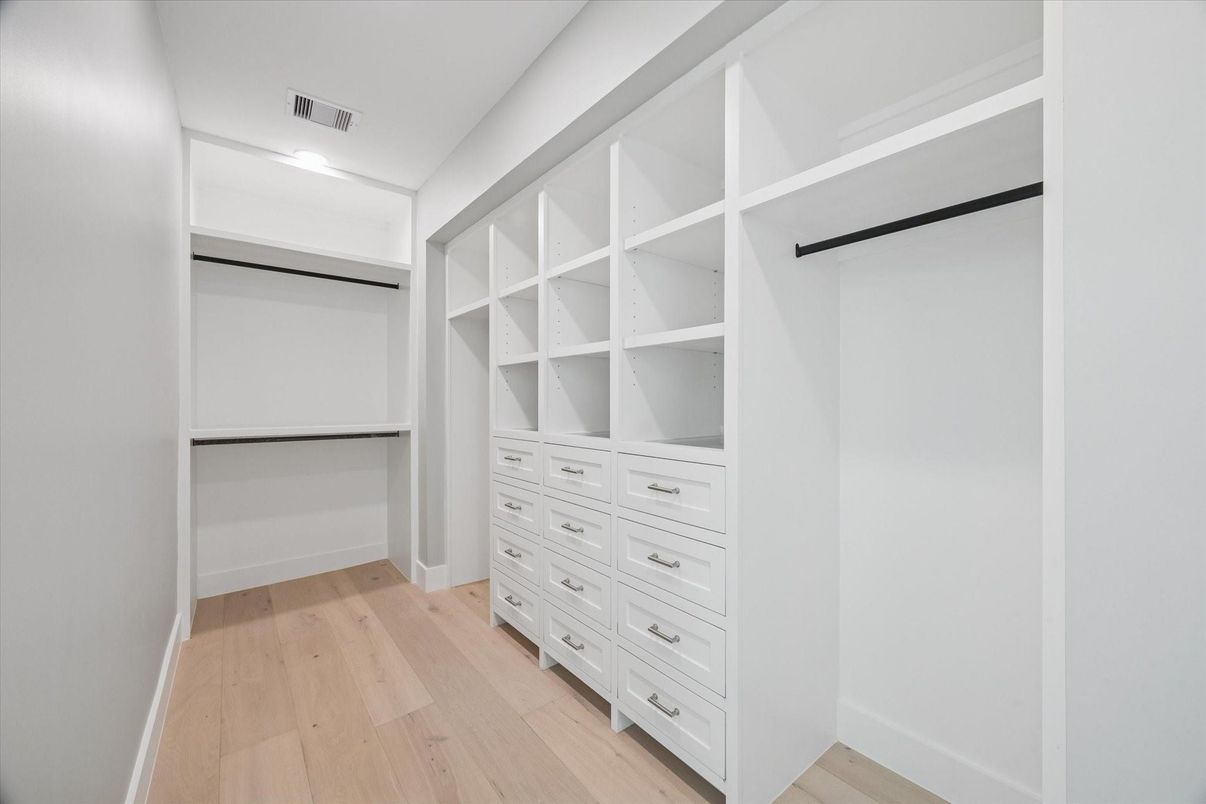 Interior, Recessed Lighting, Walk-in Closets, Wood Texture Flooring
