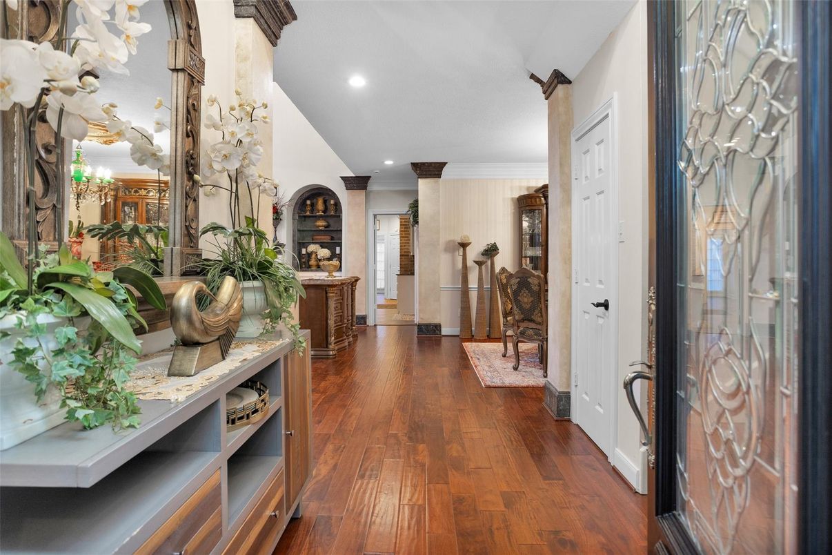 Fireplace, Interior, Recessed Lighting, Wood Texture Flooring