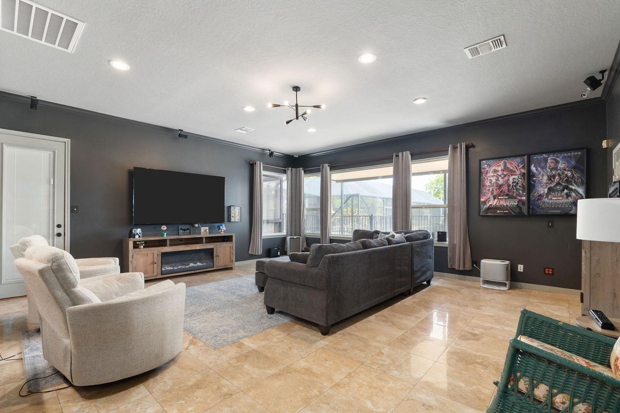 Fireplace, Interior, Living room, Pendant Lights, Recessed Lighting
