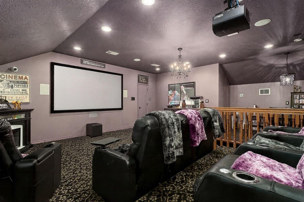 Chandelier, Home Theatre Room, Interior, Projection Screen, Recessed Lighting, Theatre Room