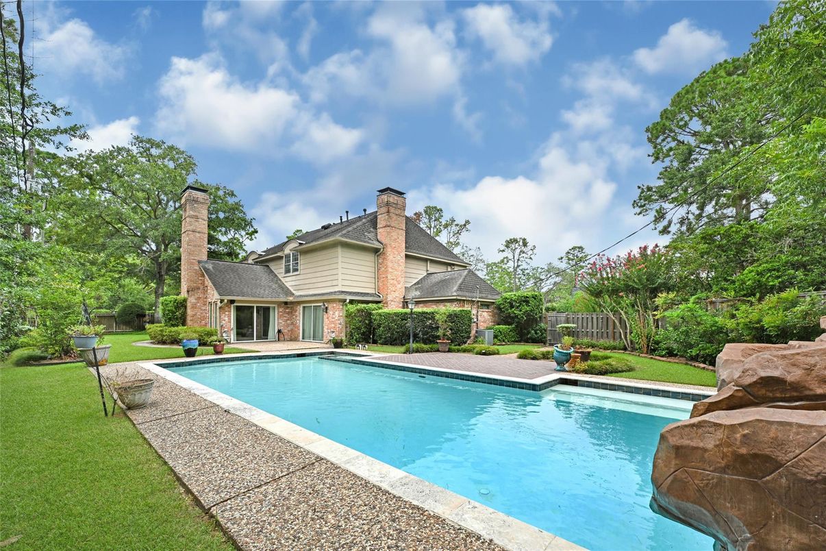 Backyard, Exterior, Pool