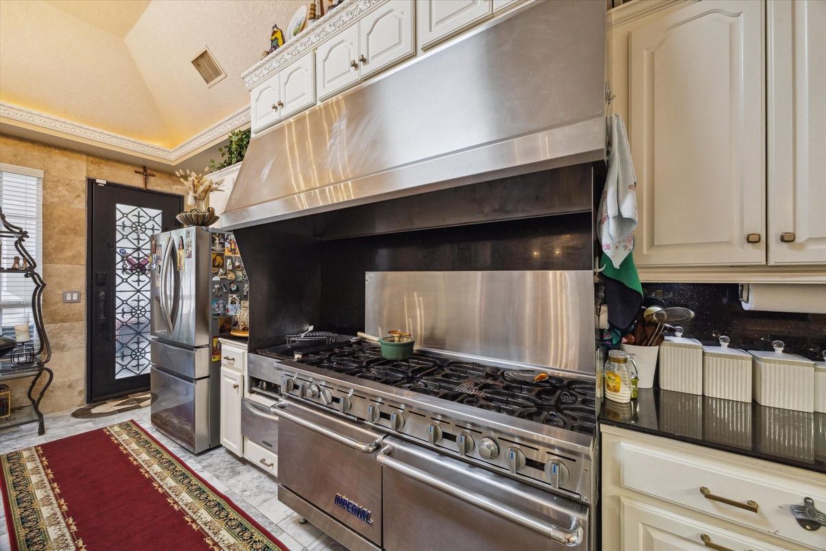 Interior, Kitchen, Stainless Steel Appliances