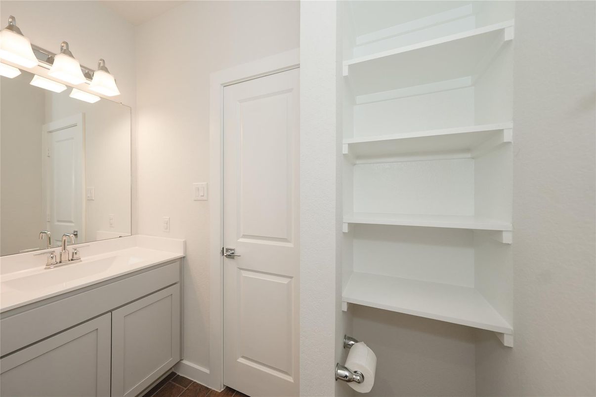 Bathroom, Dual Sink Vanities, Interior