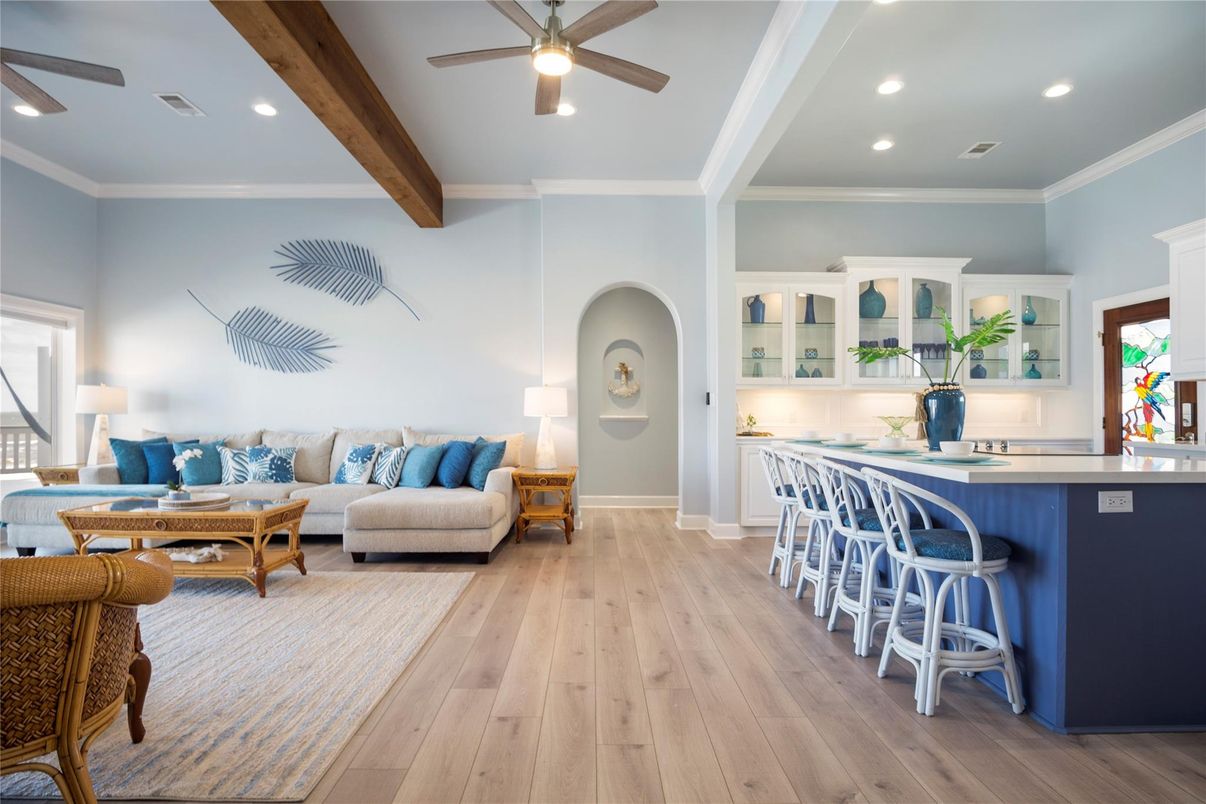 Interior, Living room, Recessed Lighting, Wooden Beams, Wood Texture Flooring