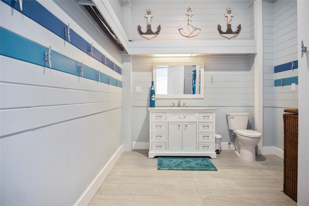 Bathroom, Interior