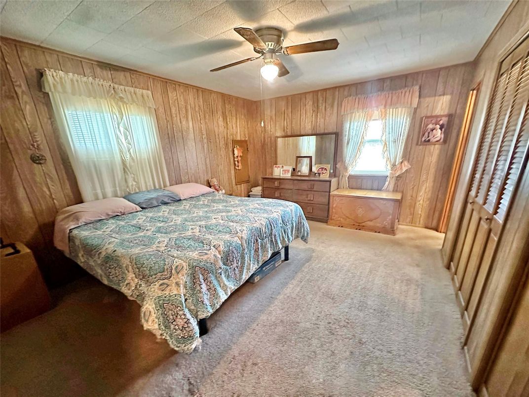 Bedroom, Interior, Wooden Walls