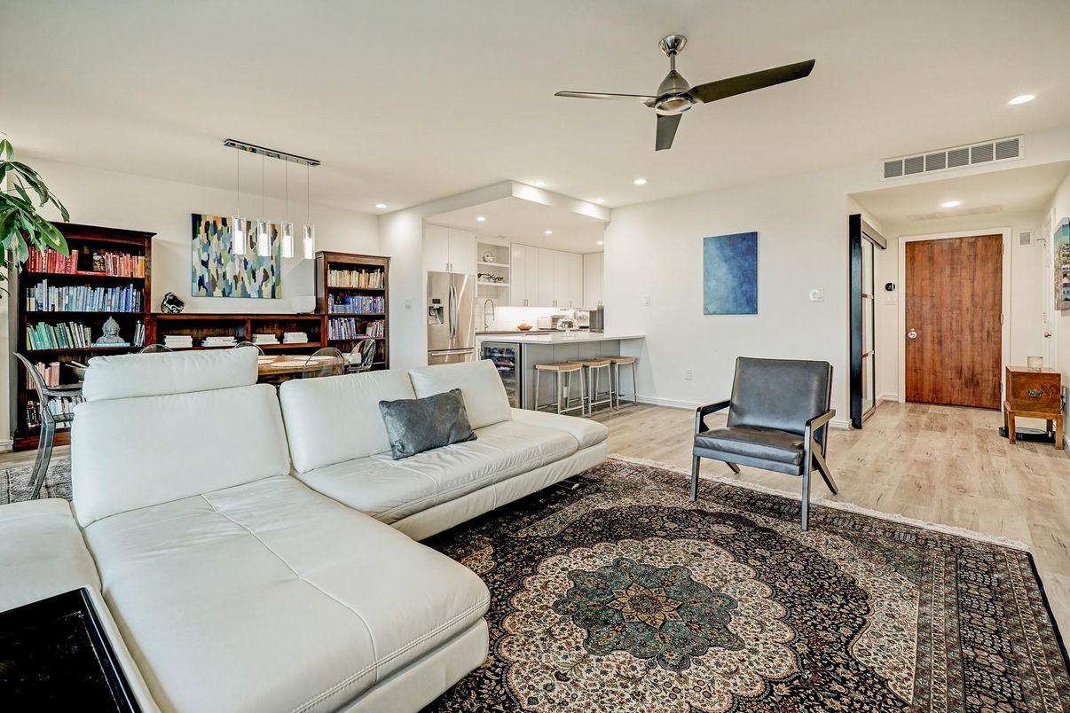 Interior, Kitchen, Living room, Pendant Lights, Recessed Lighting, Wood Texture Flooring