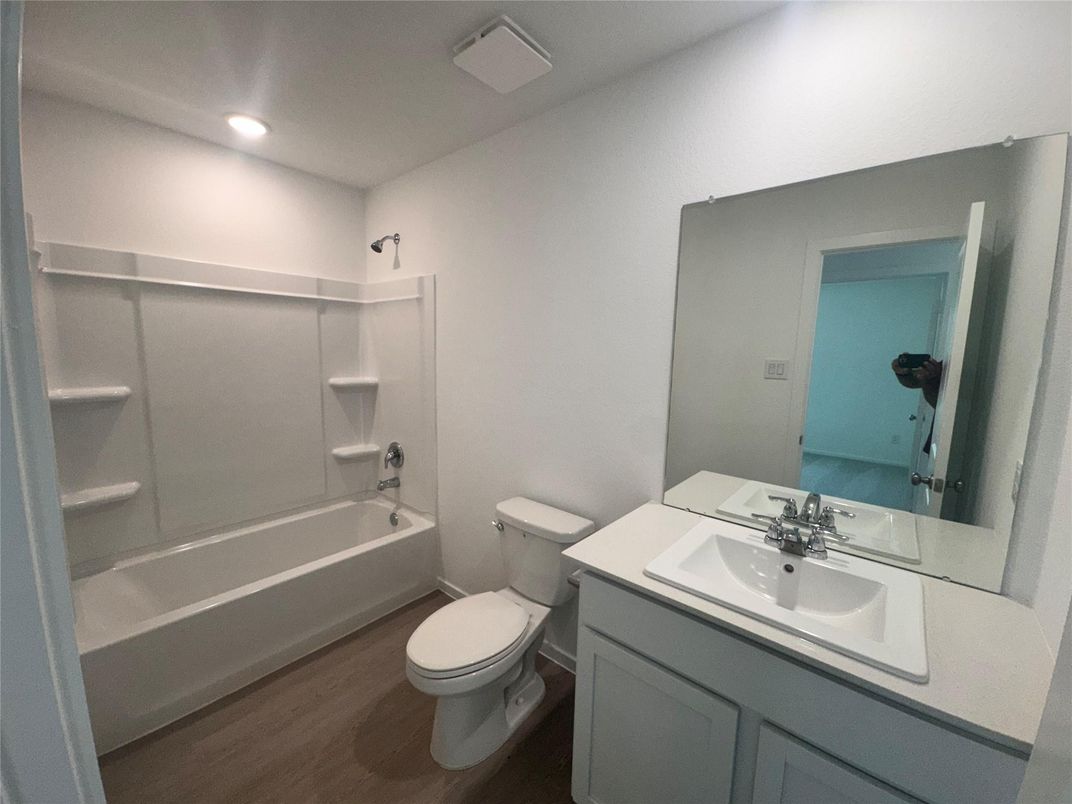 Bathroom, Interior, Recessed Lighting, Wood Texture Flooring