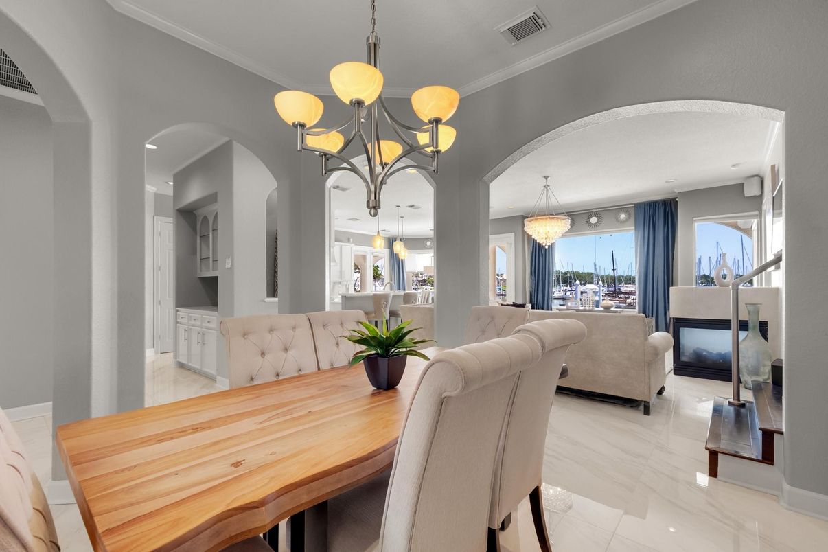 Chandelier, Dining room, Interior, Living room, Marble, Recessed Lighting