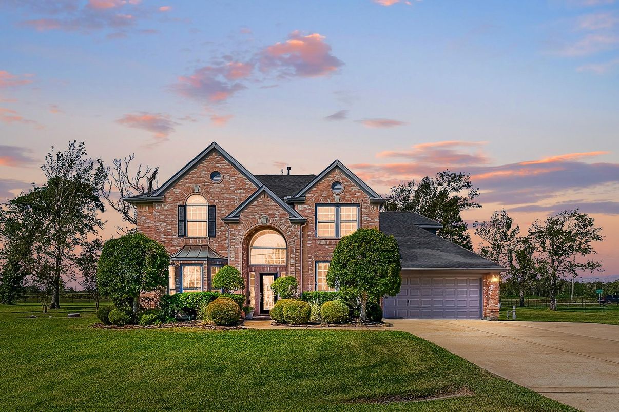 Attached, Exterior, Facade, Brick Facade, Brick Traditional