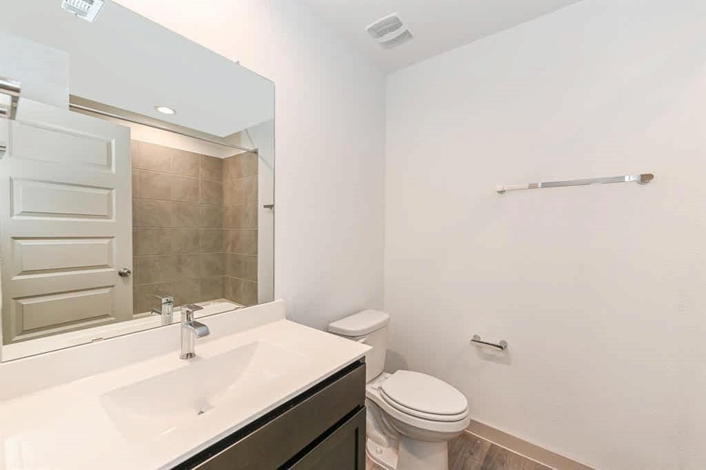 Bathroom, Interior, Recessed Lighting, Wood Texture Flooring