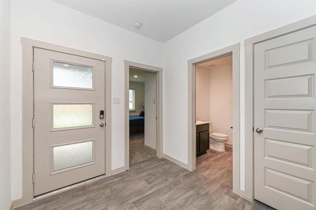 Bathroom, Interior, Wood Texture Flooring