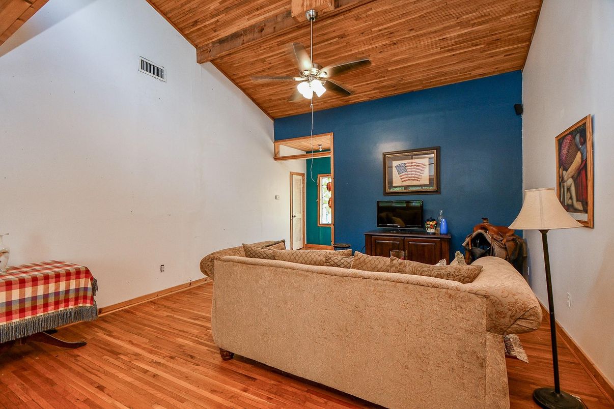 Interior, Living room, Wooden Beams, Wooden Ceilings, Wood Texture Flooring
