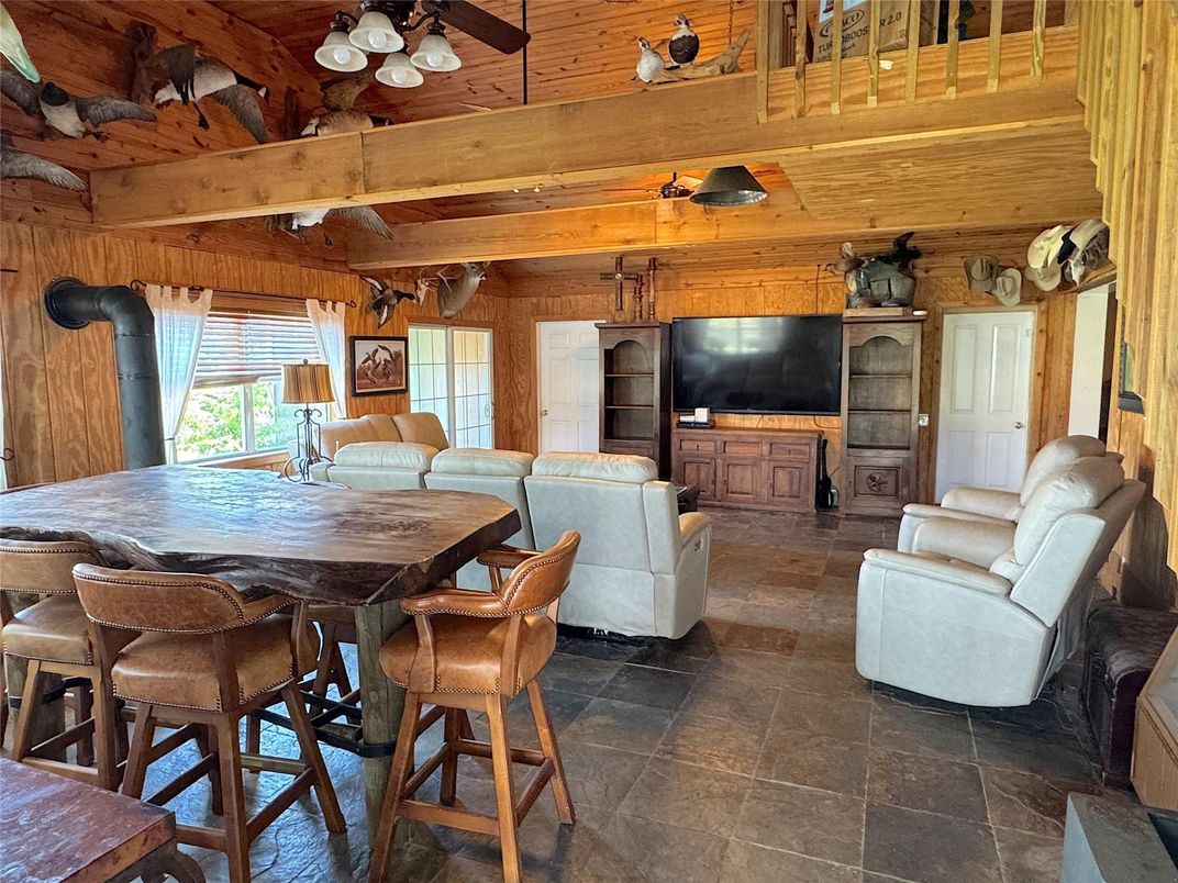 Dining room, Interior, Living room, Wooden Beams, Wooden Ceilings, Wooden Walls