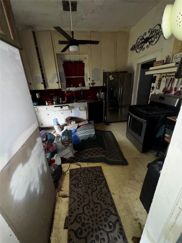 Interior, Kitchen