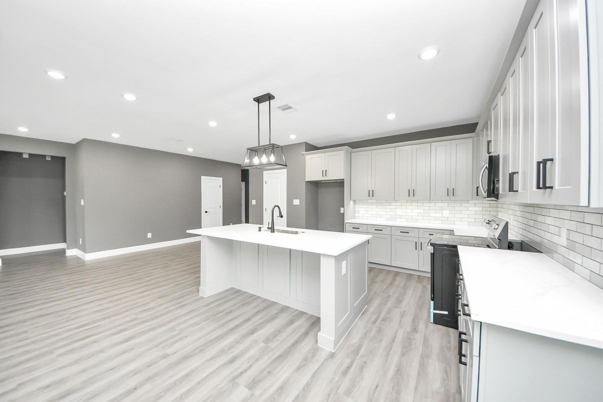 Interior, Kitchen, Pendant Lights, Recessed Lighting, Wood Texture Flooring
