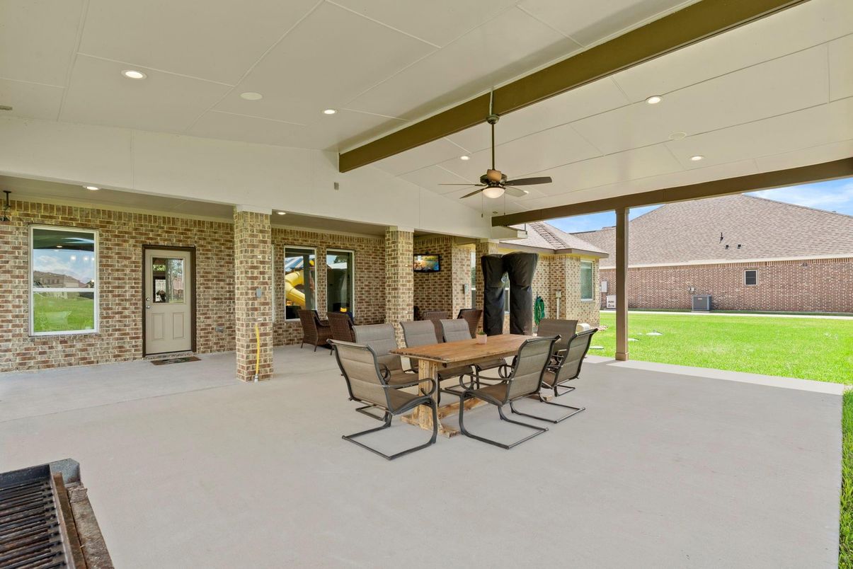 Exterior, Stone Walls