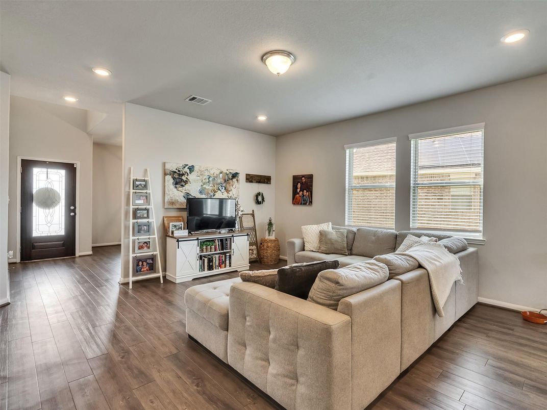 Interior, Living room, Recessed Lighting, Wood Texture Flooring