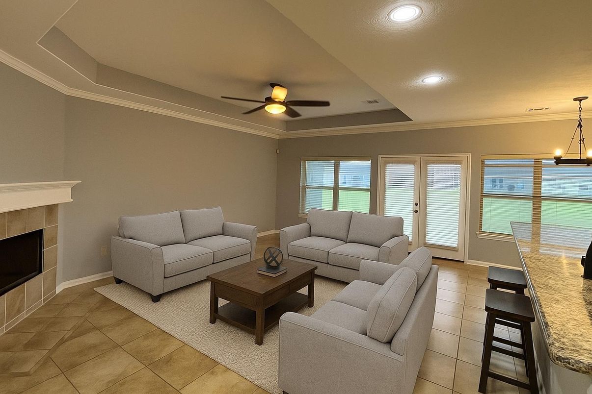 Fireplace, Interior, Living room, Pendant Lights, Recessed Lighting