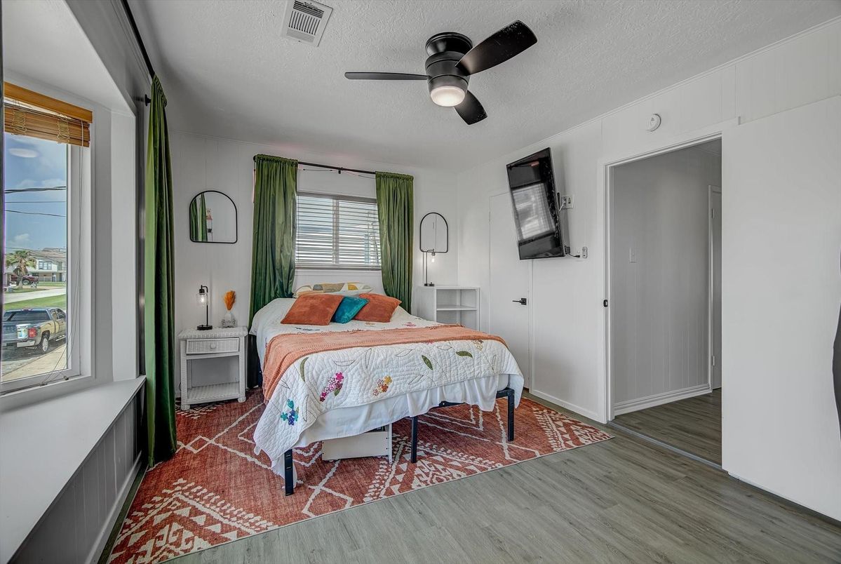 Bedroom, Interior, Wood Texture Flooring