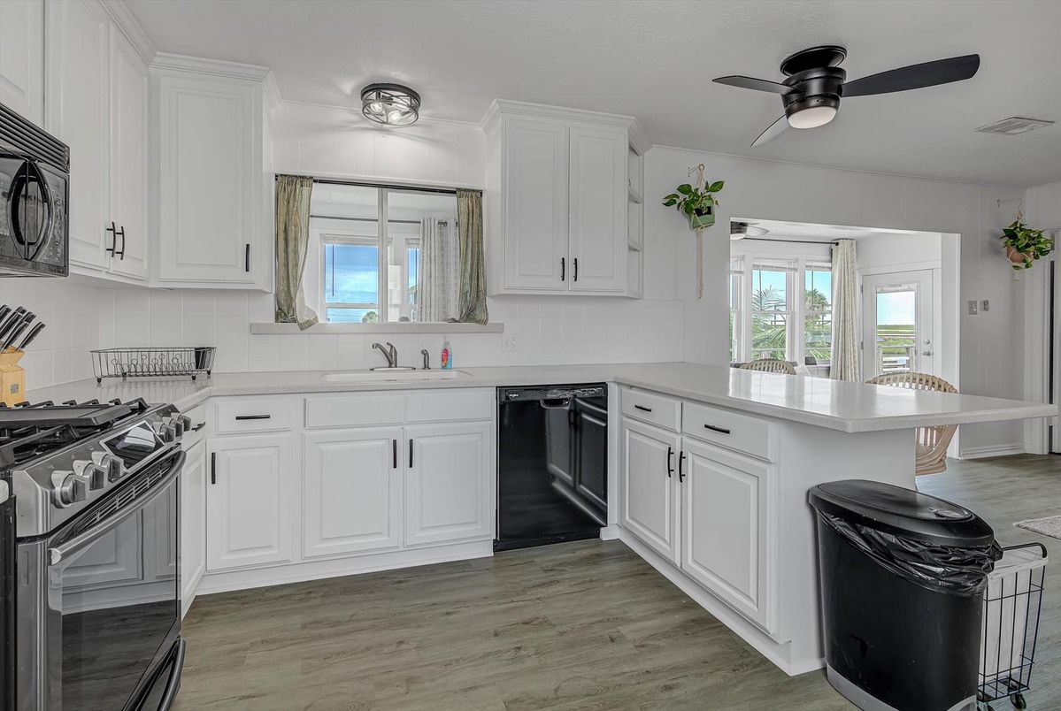 Interior, Kitchen, Wood Texture Flooring