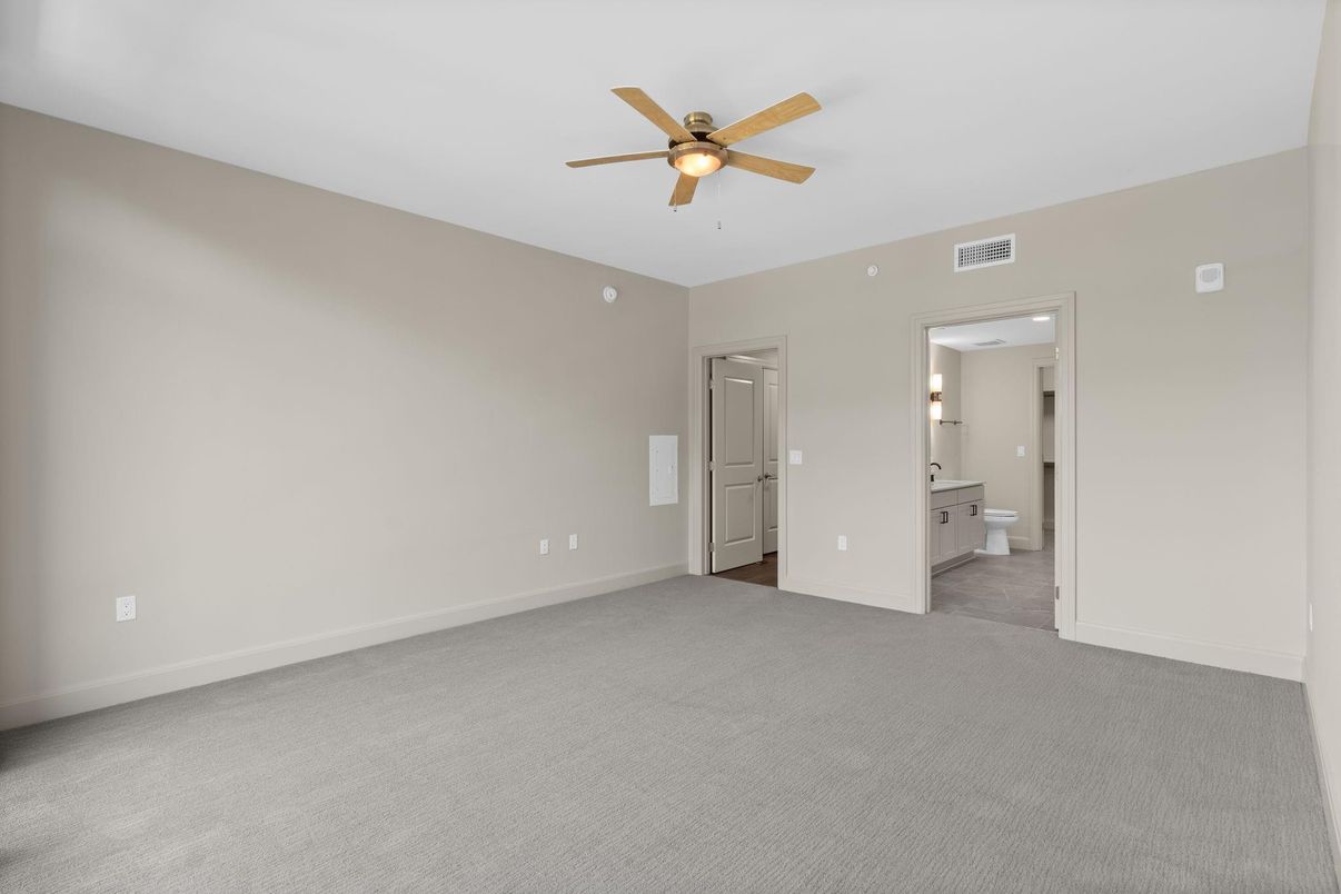Bathroom, Empty room, Interior