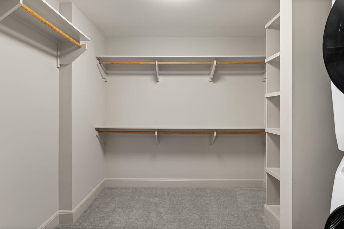 Interior, Walk-in Closets