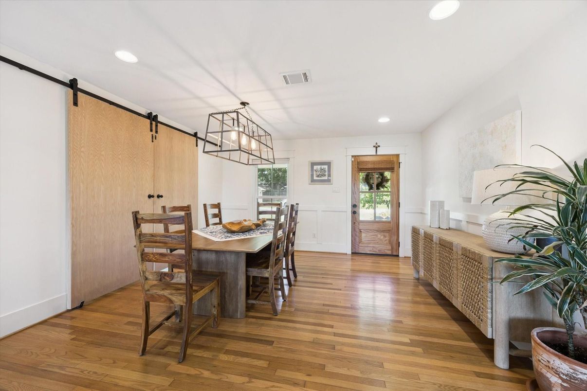 Dining room, Interior, Recessed Lighting, Wood Texture Flooring