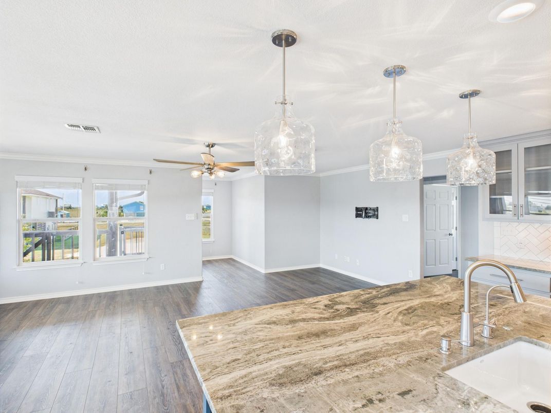 Interior, Kitchen, Pendant Lights, Wood Texture Flooring