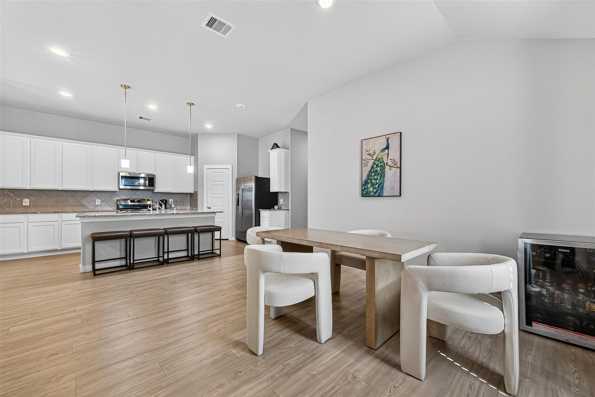 Dining room, Interior, Kitchen, Pendant Lights, Recessed Lighting, Wood Texture Flooring